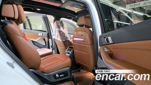 BMW X7 2024 — photo 10