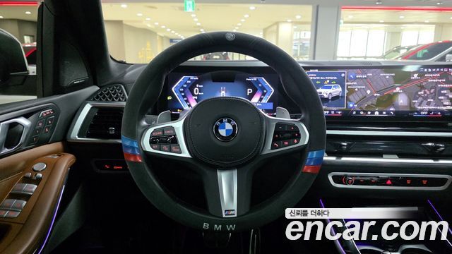 BMW X7 2024 — photo 11