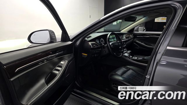 Genesis EQ900 2016 — photo 13