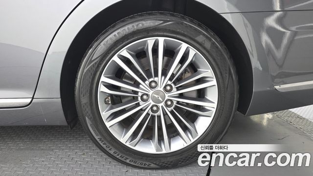 Genesis EQ900 2016 — photo 7