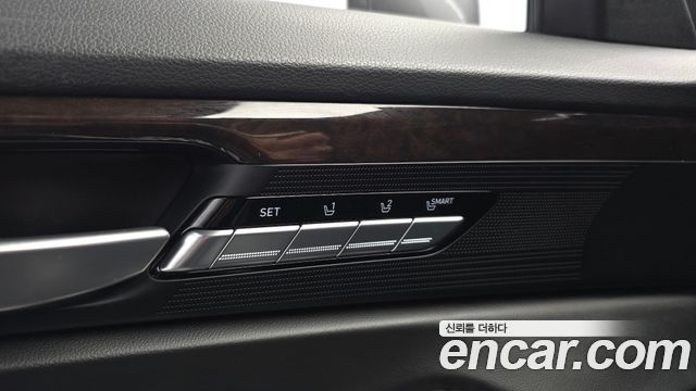 Genesis EQ900 2016 — photo 29