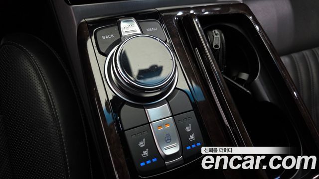 Genesis EQ900 2016 — photo 31