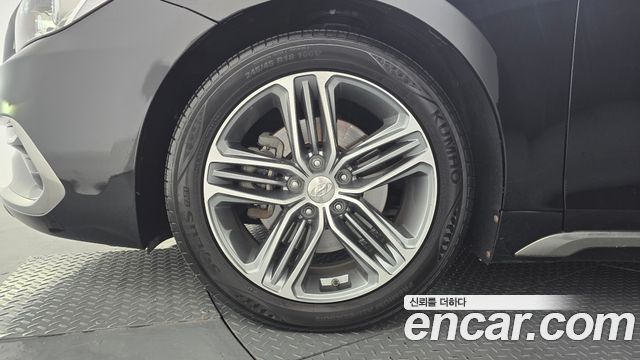 Hyundai Grandeur 2018 — photo 5
