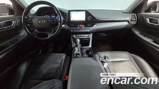 Hyundai Grandeur 2018 — photo 10