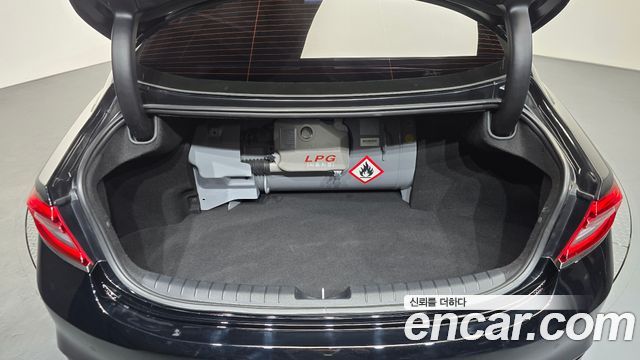 Hyundai Grandeur 2018 — photo 23