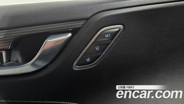 Hyundai Grandeur 2018 — photo 29