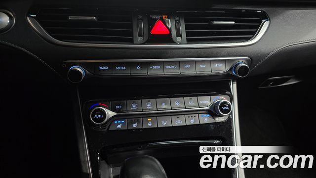 Hyundai Grandeur 2018 — photo 31