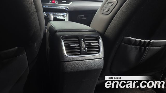 Hyundai Grandeur 2018 — photo 33