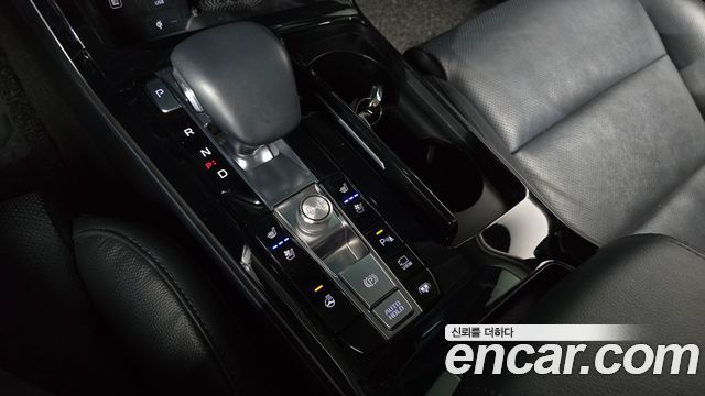 Kia K7 2020 — photo 9