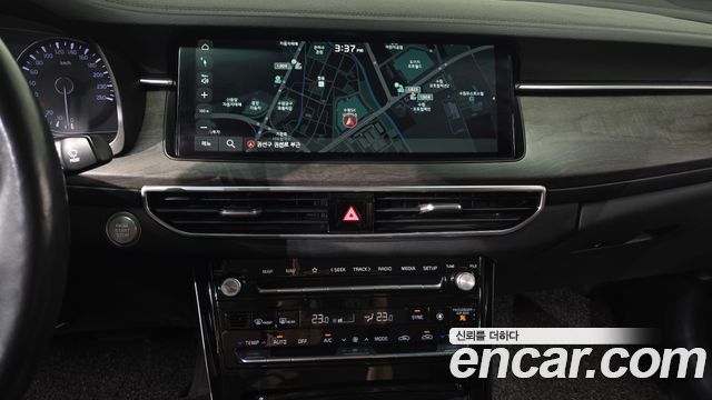 Kia K7 2020 — photo 12