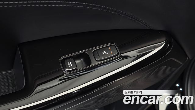 Kia K7 2020 — photo 17