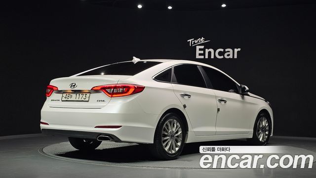 Hyundai Sonata 2015 — photo 2