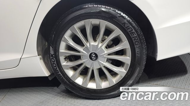 Hyundai Sonata 2015 — photo 7