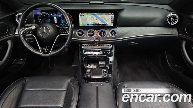 Mercedes-Benz E-Class 2022 — photo 7