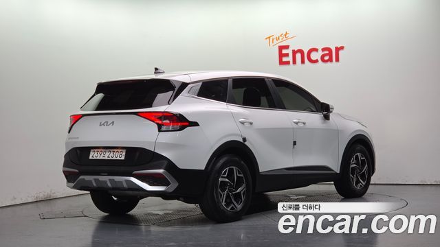 Kia Sportage 2022 — photo 2