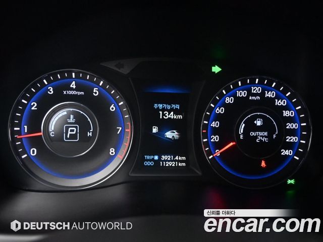 Hyundai i40 2014 — photo 8