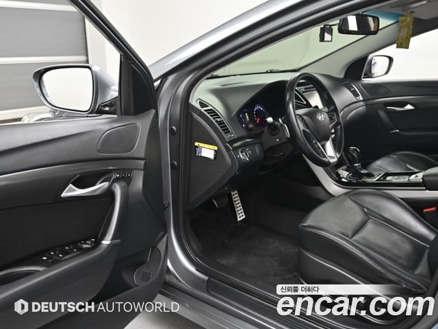 Hyundai i40 2014 — photo 11