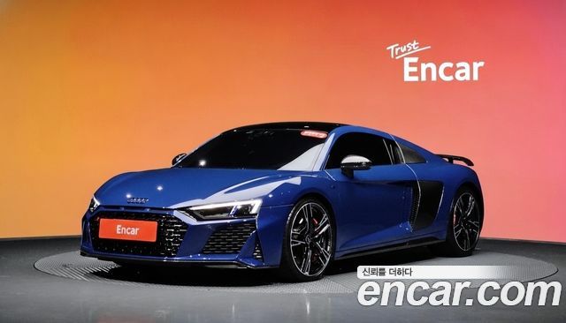 Audi R8 2021 — photo 1