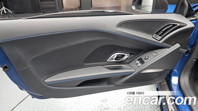 Audi R8 2021 — photo 14