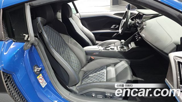 Audi R8 2021 — photo 16