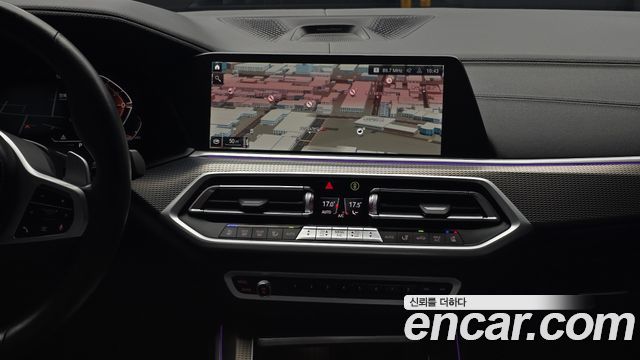 BMW X5 2021 — photo 21