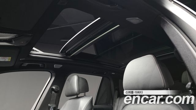 BMW X5 2021 — photo 24