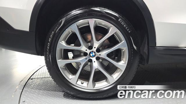 BMW X5 2021 — photo 5