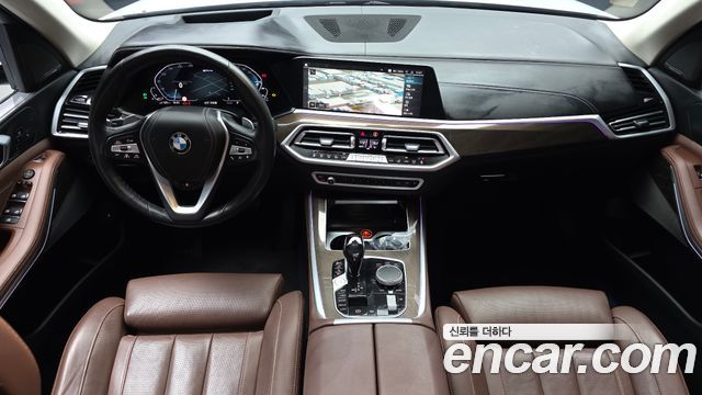BMW X5 2021 — photo 10