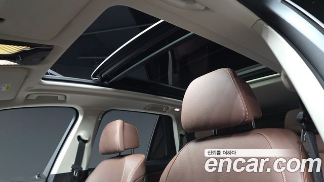 BMW X5 2021 — photo 24