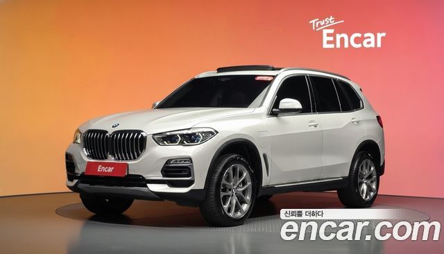 BMW X5 2021 — photo 1