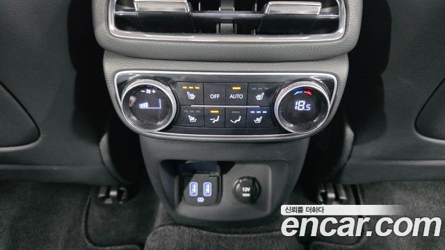 Genesis GV80 2023 — photo 19