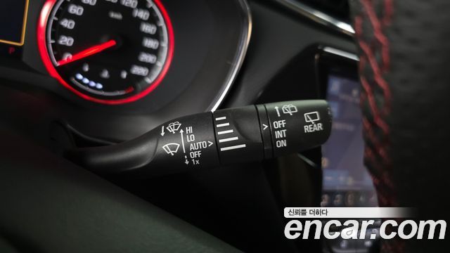 Chevrolet Korea Trailblazer 2023 — photo 29