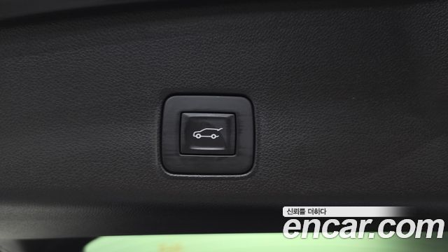 Chevrolet Korea Trailblazer 2023 — photo 31