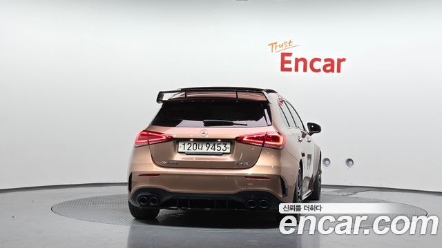 Mercedes-Benz A-Class 2023 — photo 4