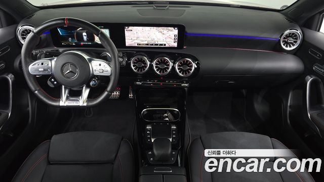 Mercedes-Benz A-Class 2023 — photo 7