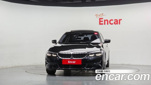 BMW 3-Series 2020 — photo 3