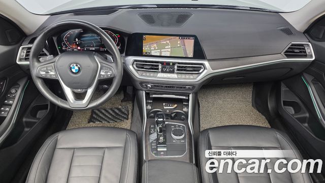 BMW 3-Series 2020 — photo 7
