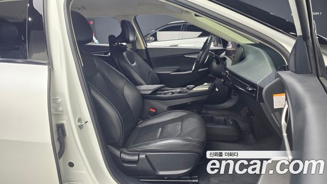 Kia EV6 2022 — photo 10