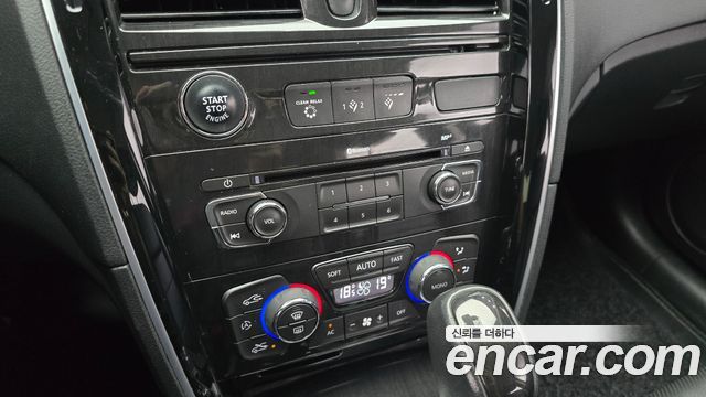Renault Korea SM7 2017 — photo 32