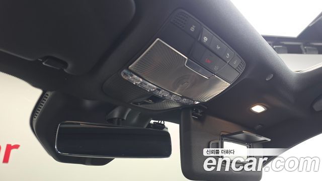 Mercedes-Benz GLC-Class 2021 — photo 28