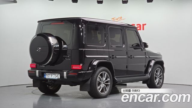 Mercedes-Benz G-Class 2026 — photo 2