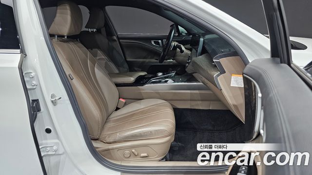 Kia K8 2023 — photo 16