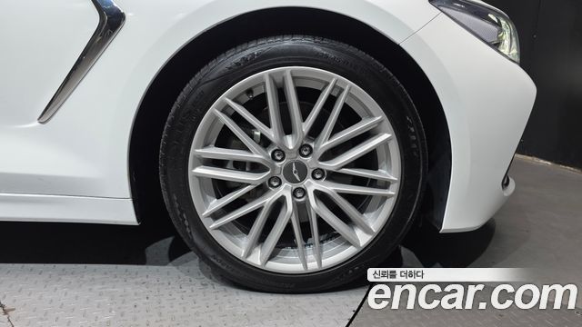 Genesis G70 2020 — photo 7