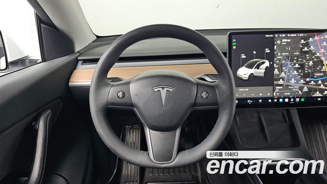 Tesla Model Y 2021 — photo 19
