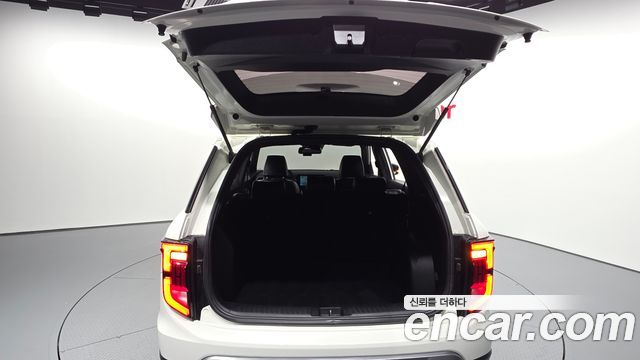 KG Mobility Torres 2023 — photo 20