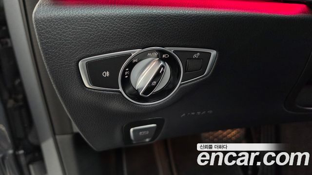 Mercedes-Benz E-Class 2017 — photo 30