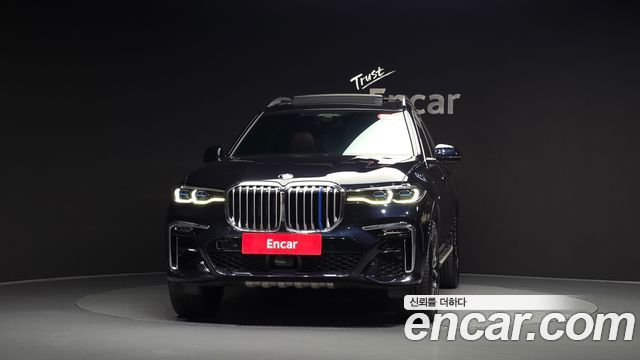BMW X7 2021 — photo 3