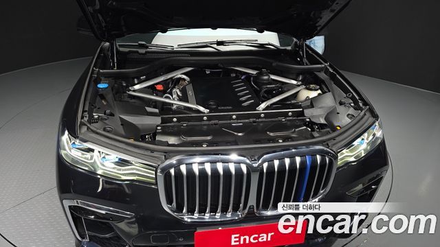BMW X7 2021 — photo 6