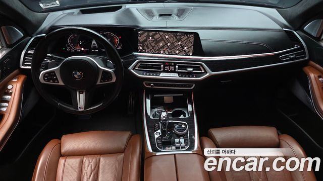 BMW X7 2021 — photo 10