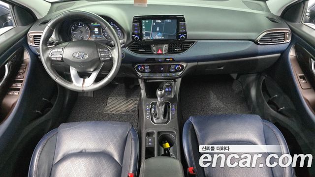 Hyundai i30 2018 — photo 7